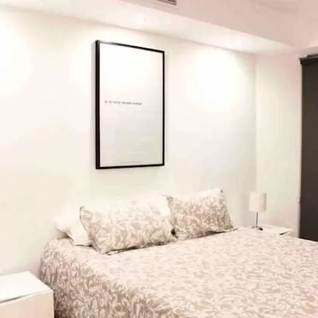 Apartment Large Modern Beach Front Apartment, Rooftop Pool!! Marbella